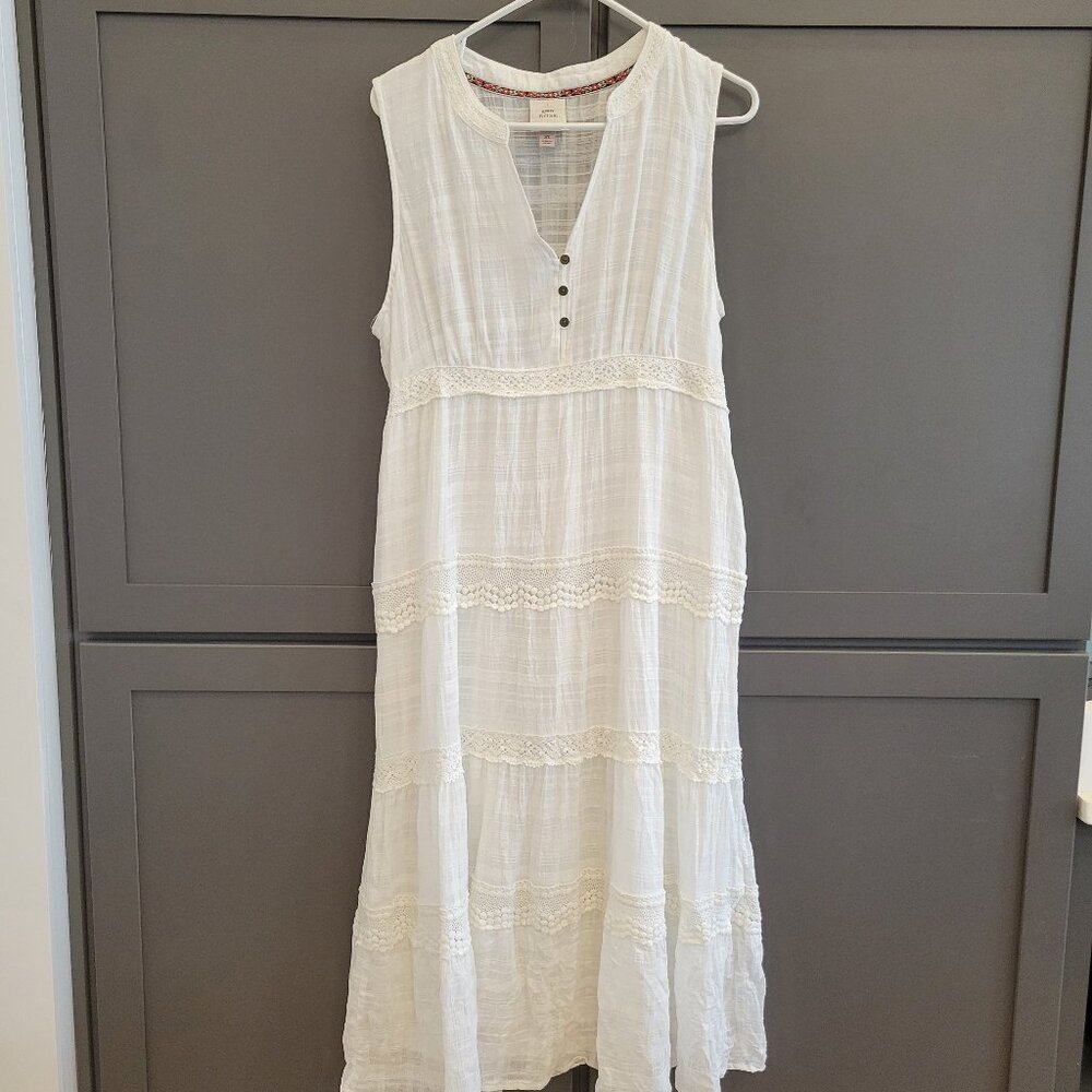 Knox Rose White Tiered Maxi Dress – Size XL – Boho Sleeveless with Lace